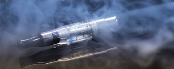 Une cigarette électronique
